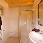 Üdülőpark Adventure Camp *