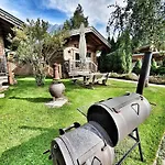 Adventure Camp Πάρκο διακοπών *